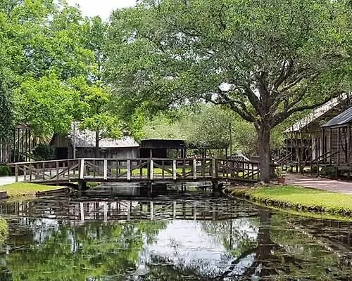Family Retreat - Pool Table, Gym And Fire Pit Hébergement de vacances Lafayette